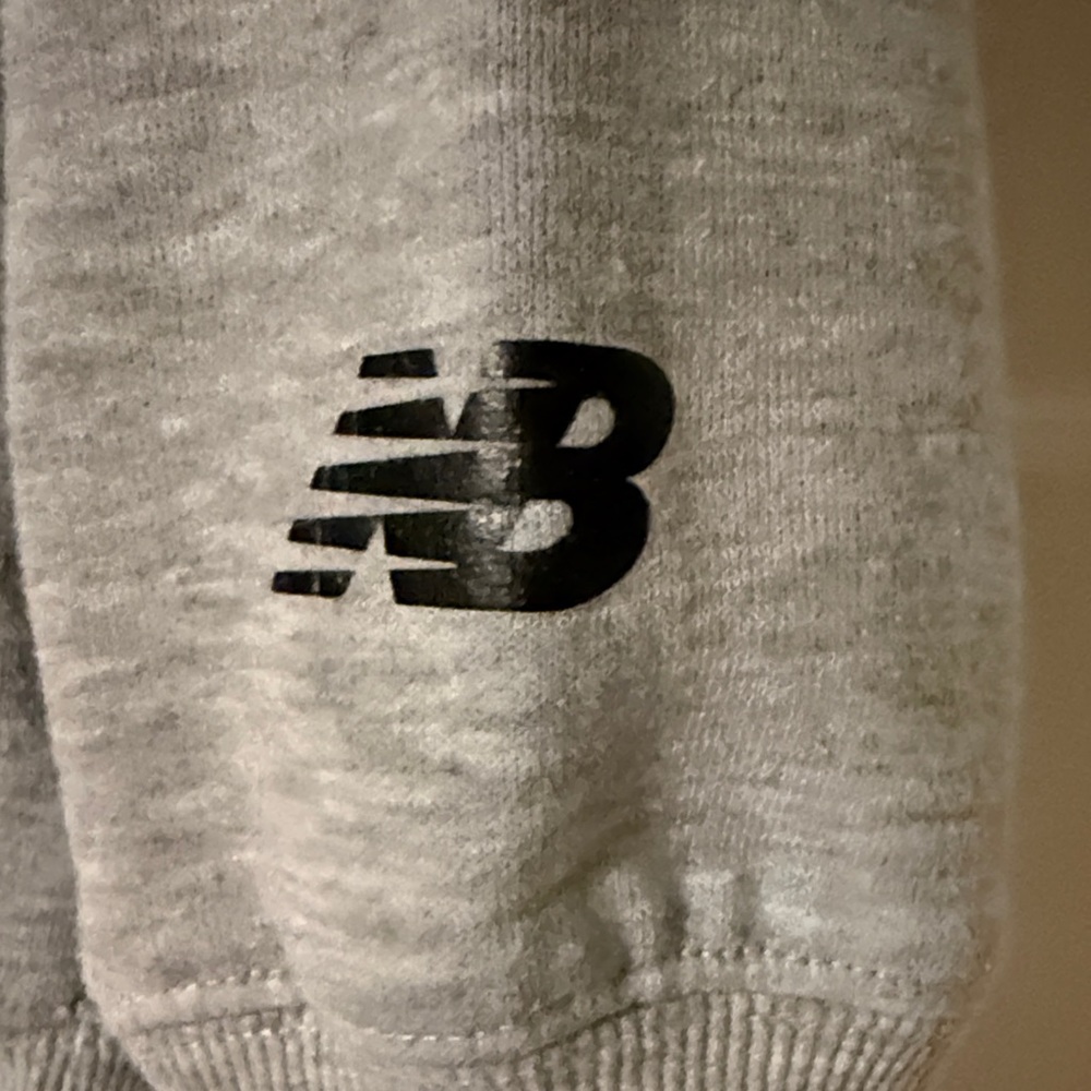 New Balance Light Gray Kids Hoodie with Logo - Picture 3 of 6